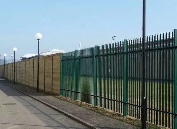 The Benefits of Palisade Fencing